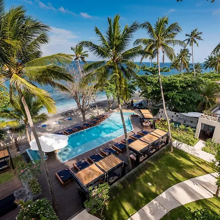 Katamaran Hotel & Resort Lombok Senggigi Exterior photo
